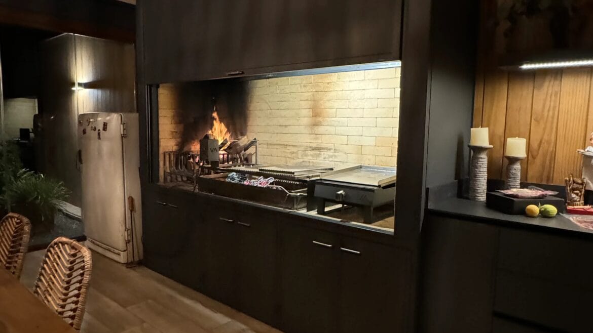 arquitectable quincho con parrilla