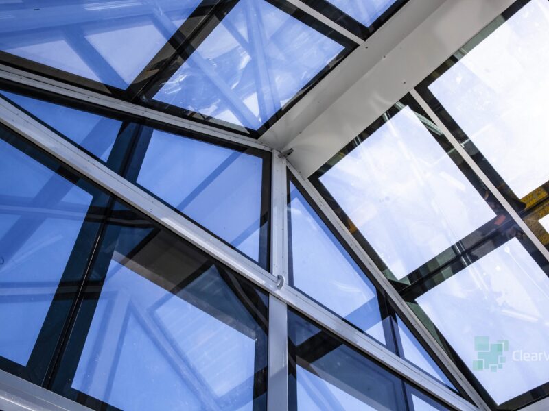 paneles solares de vidrio
