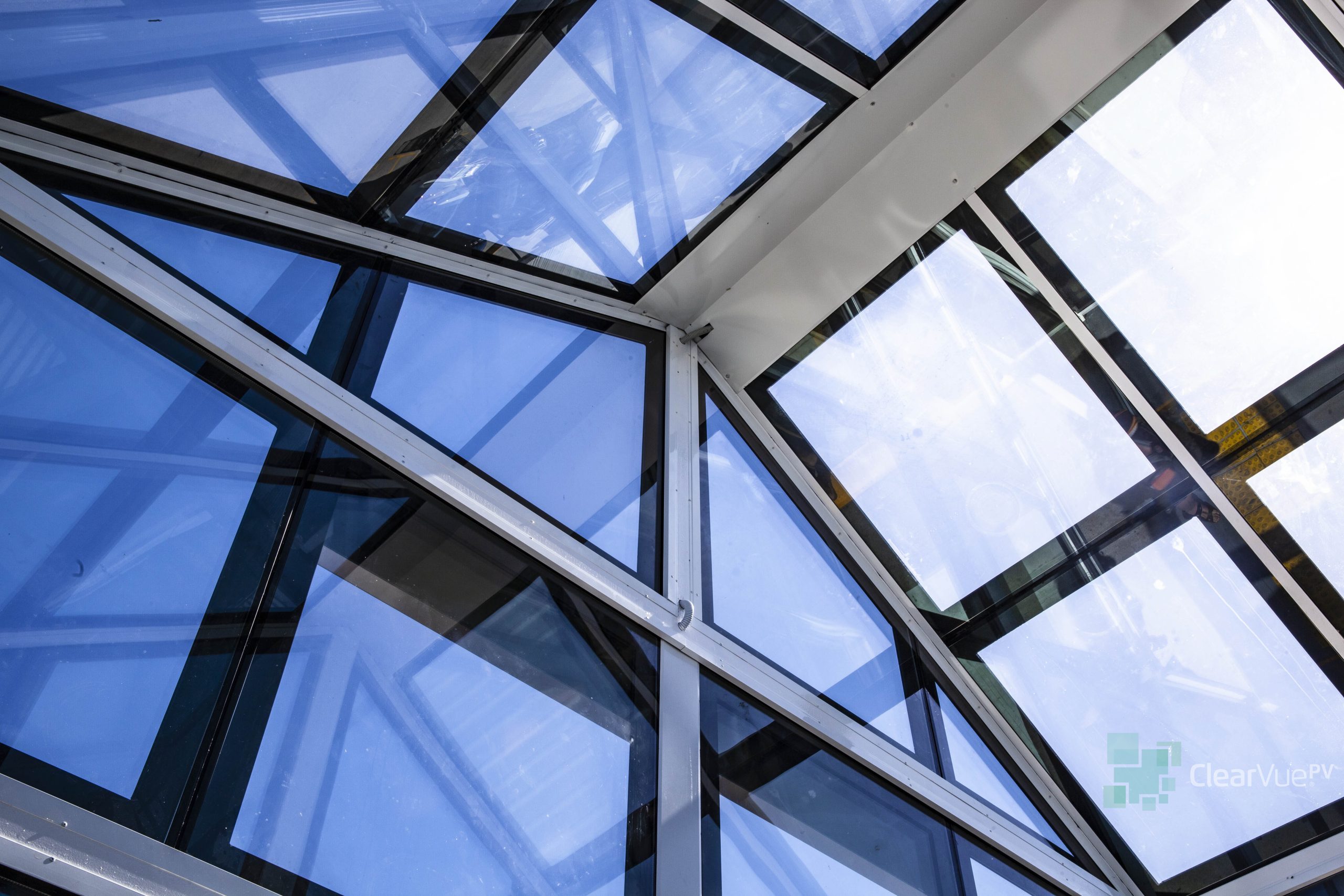 paneles solares de vidrio